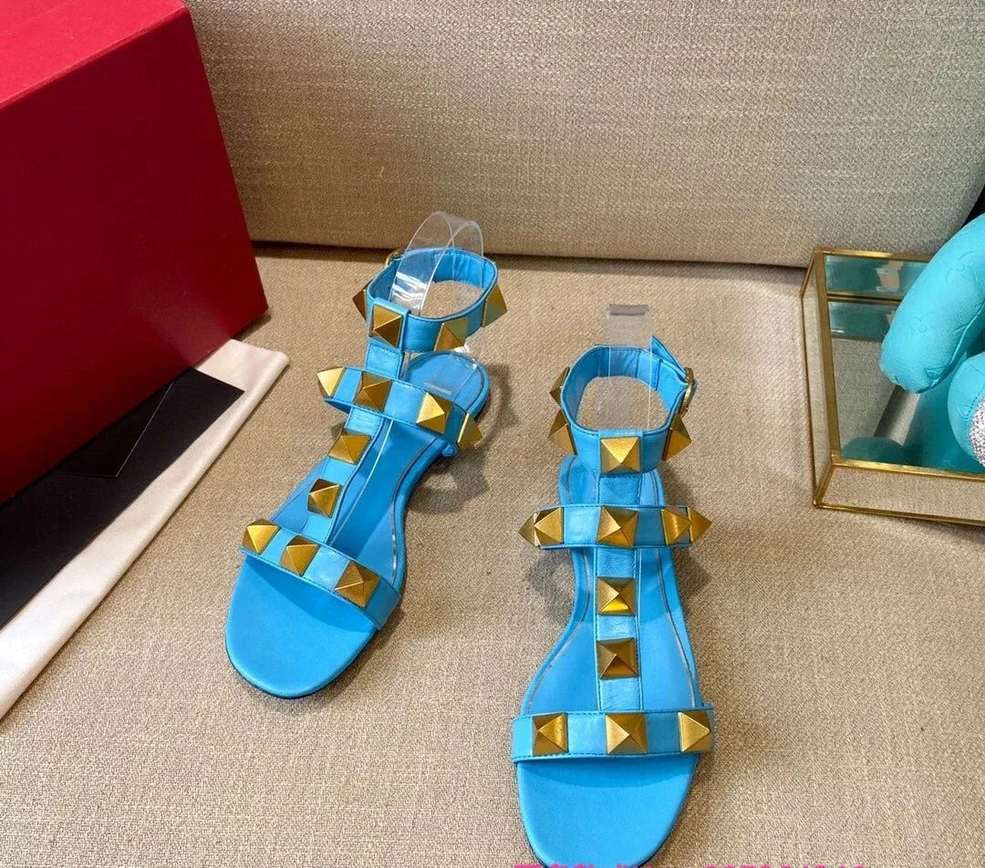 2024 Summer New Round Toe Open Toe Flat Women's Shoes Rivet High Top Roman Sandals Fashion Sandals