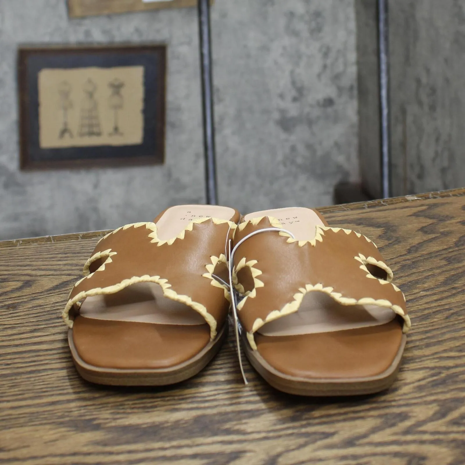 A New Day Womens Helena Whipstitch Slide Sandals 89885825 Tan Brown 8M