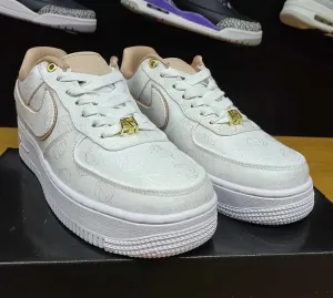 AF1 "07 Lux White"