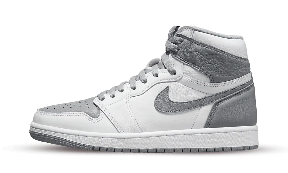 Air Jordan 1 Retro High OG Stealth