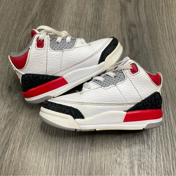 Air Jordan 3 Retro (TD) Fire Red Toddler Size 8c DM0968-160 Boys Shoes‎ Sneakers