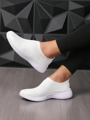 All-season Slip-on Sneakers