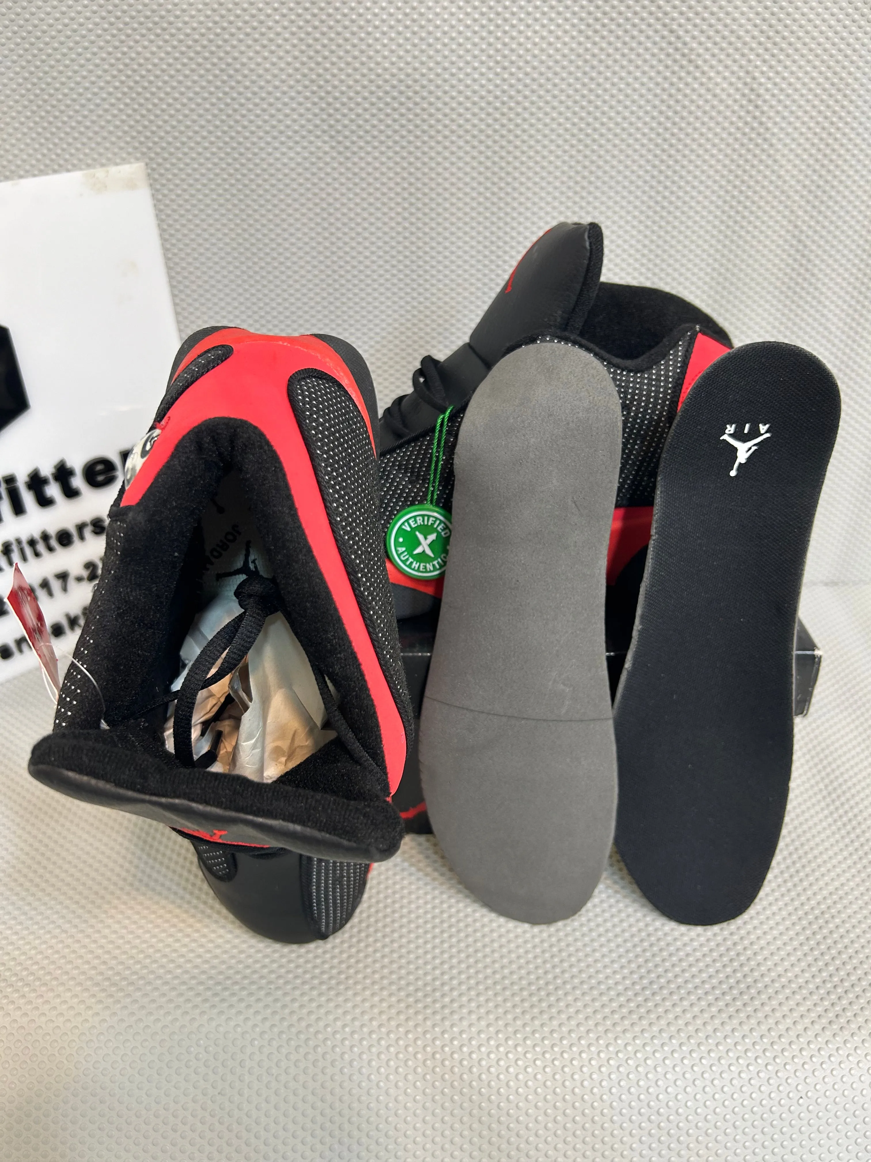 AR JDN 13 - Retro Gym - Black Red