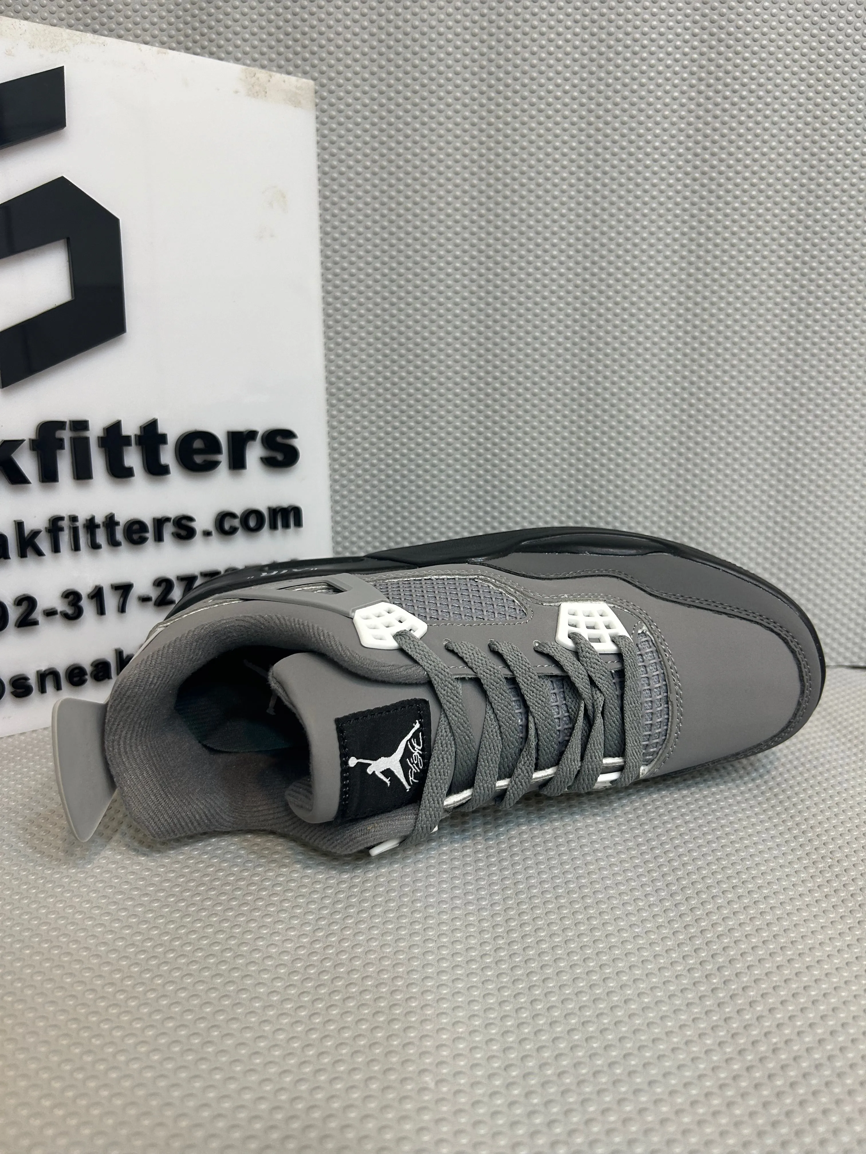 AR JDN 4 - Retro -  (WS) - Gray with White