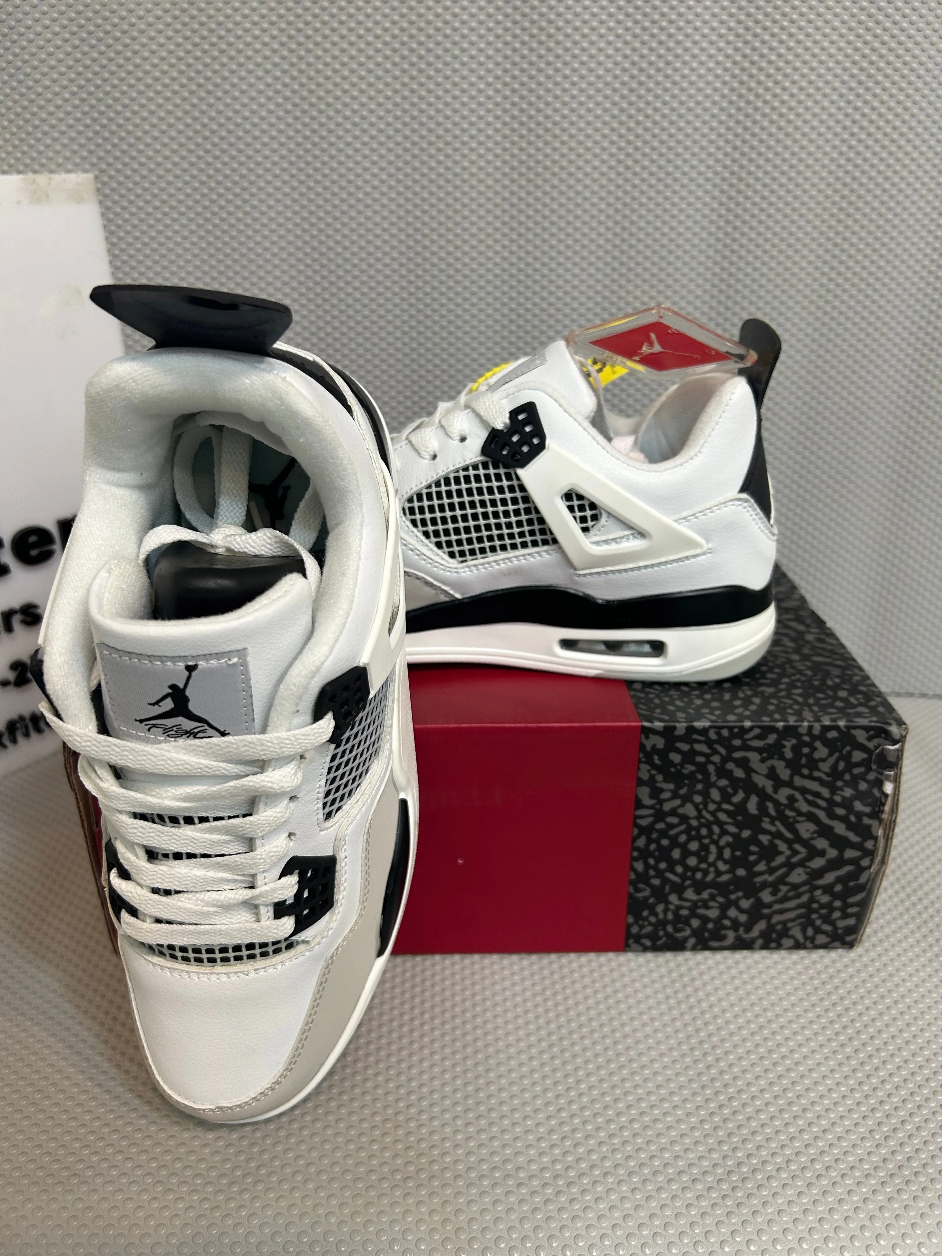 AR JDN 4 - Retro -  (WS) - White with Black