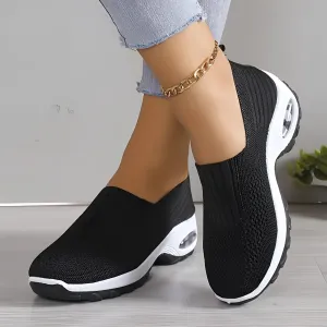 Black Women's Lightweight Breathable Slip-On Sneakers