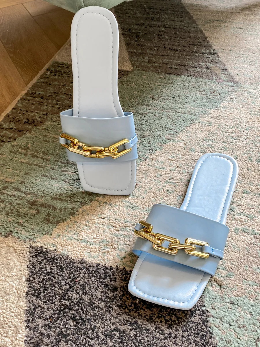 Blue Chain-Accent Sliders