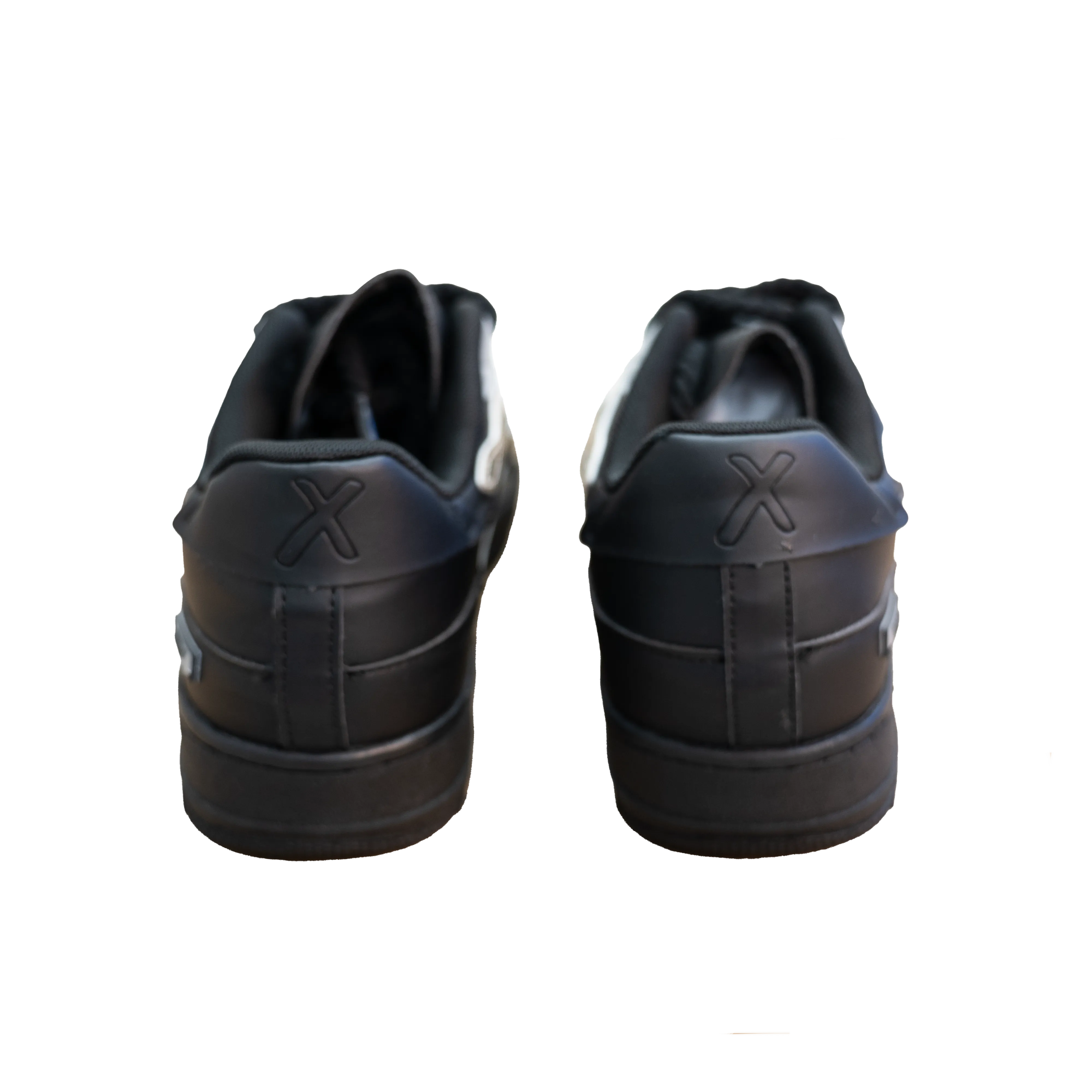 BONES SNEAKERS (NO SAINT)