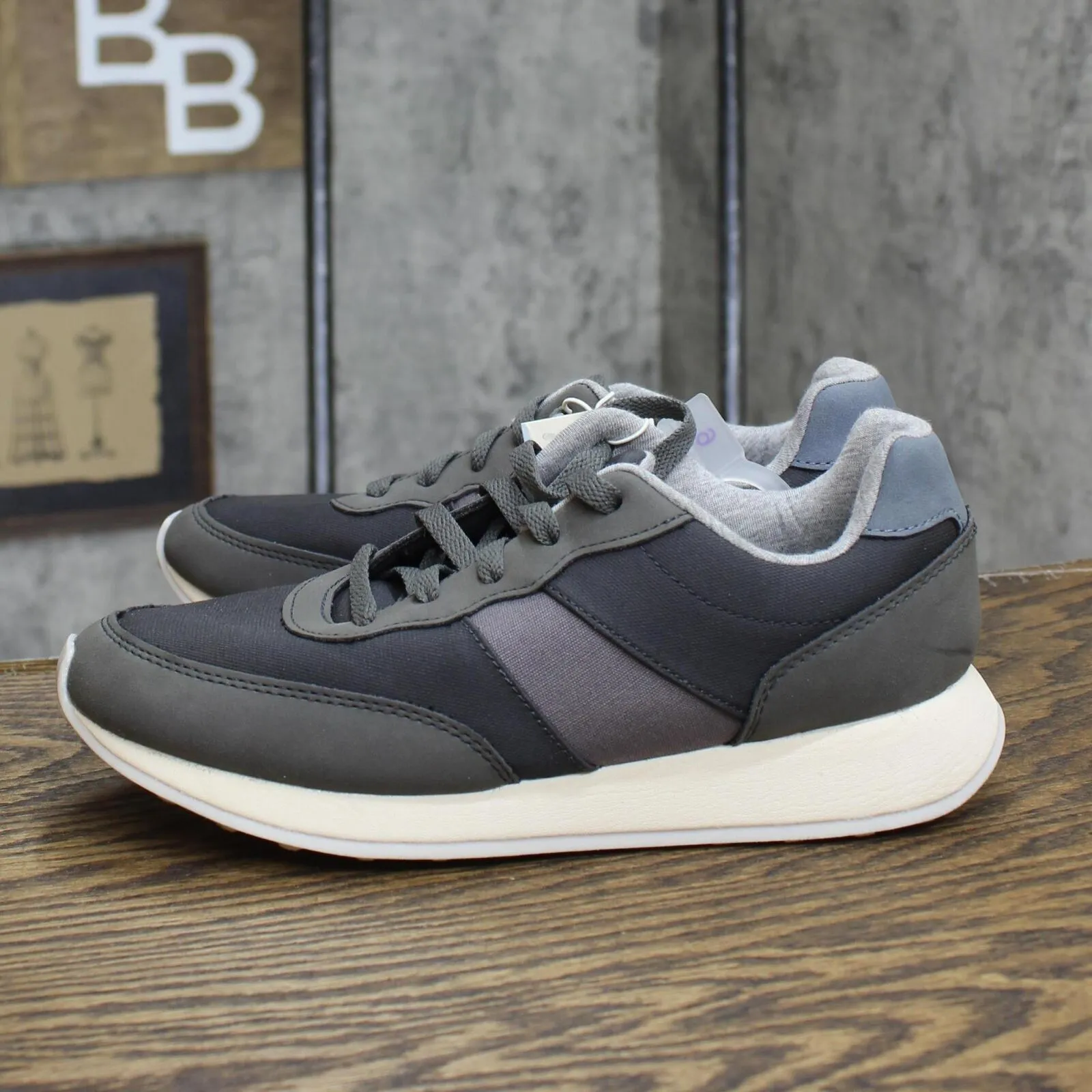 Cat & Jack Boys Brock Retro Jogger Sneakers 87831366