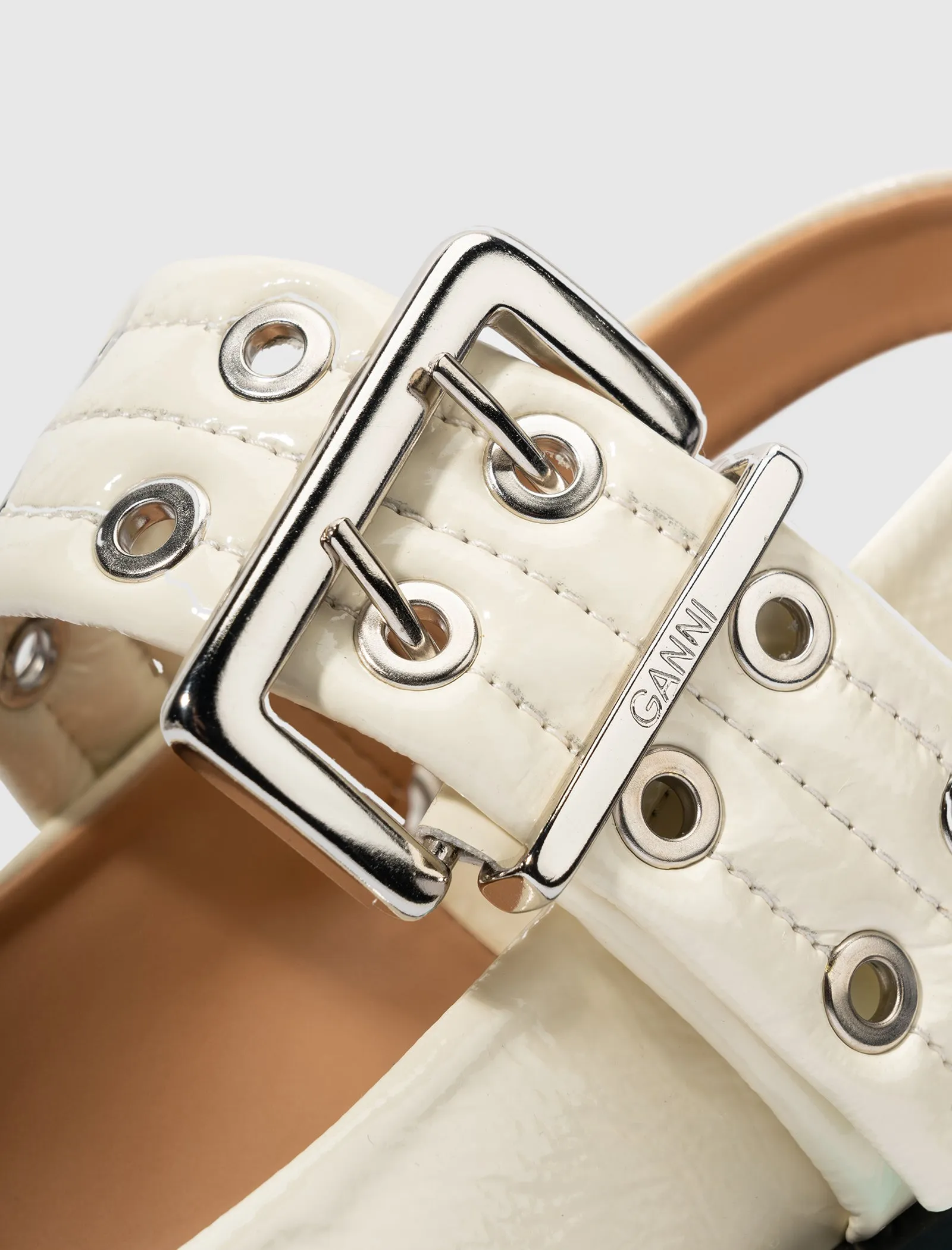 CHUNKY BUCKLE BALLERINA NAPLACK