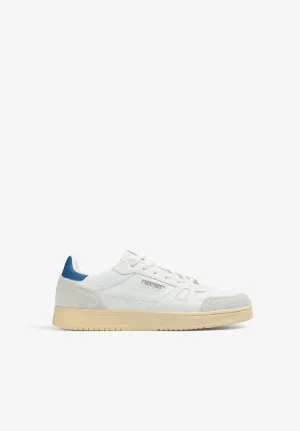 CONTRAST SNEAKERS