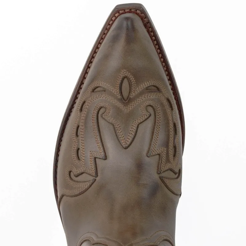 Cowboy Boots for Women and Men Handcrafted Brown Leather 17 Texanas