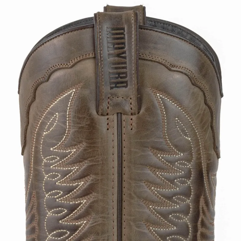 Cowboy Boots for Women and Men Handcrafted Brown Leather 17 Texanas