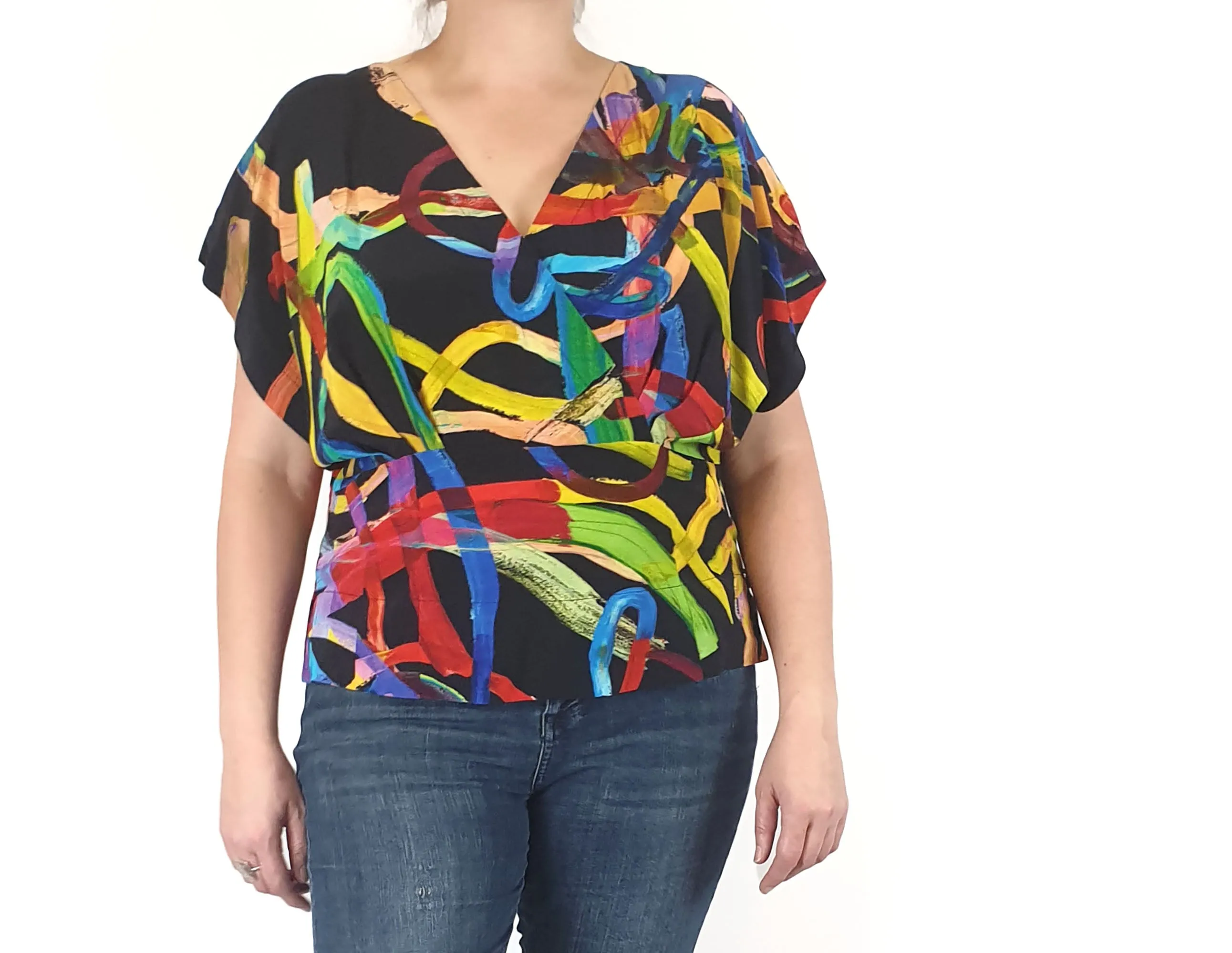 Elk stunning silky feel top size 16