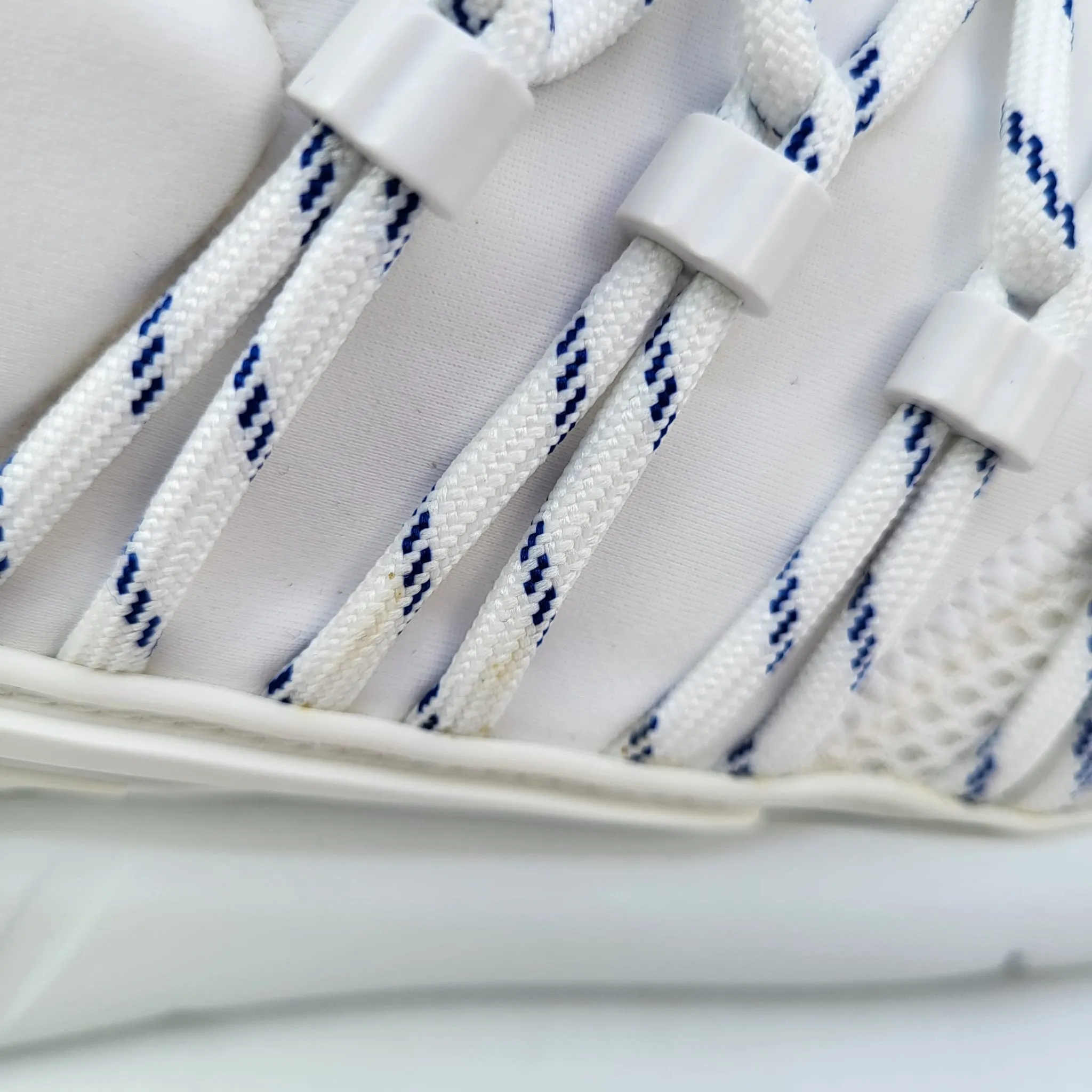 Fastlane Sneaker