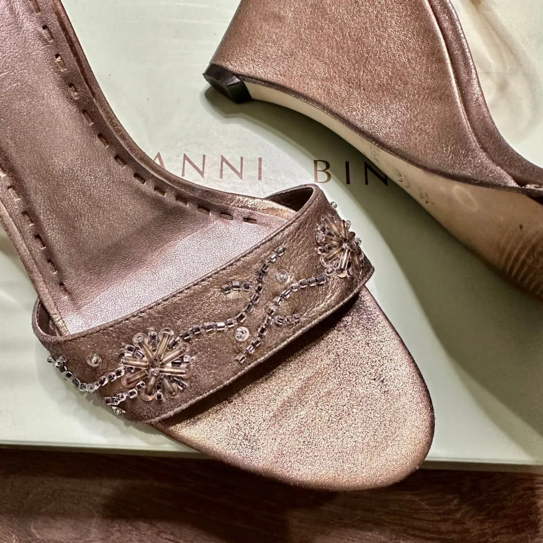 Gianni Bini Ankle Strap Embellished Pewter Wedge Sandals Pre-owned 8.5M