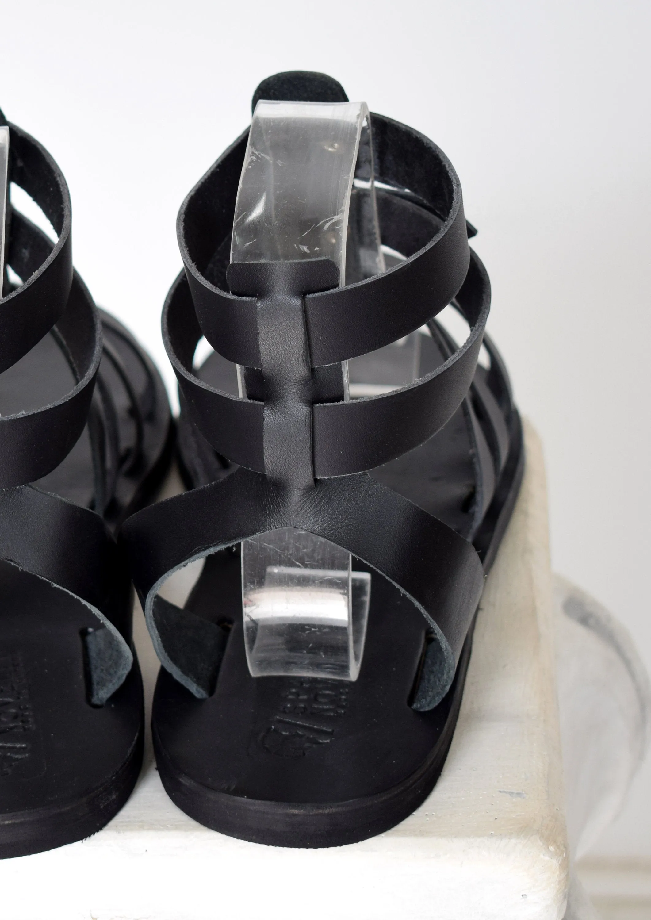 Gladiator Renaissance men sandals, Black sandals, leather sandals, Gift For Men, Free shipping, Handmade Sandals, Genuine Leather sandals