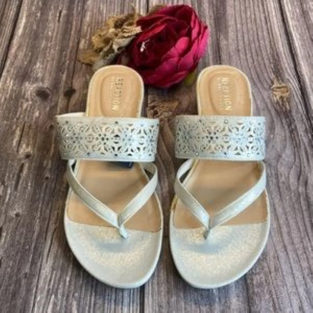 KENNETH COLE Great Chime White Wedge Sandals 7.5M