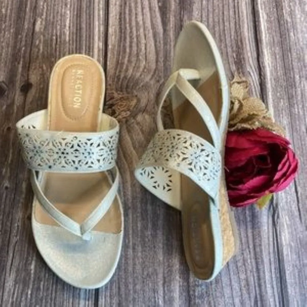 KENNETH COLE Great Chime White Wedge Sandals 7.5M