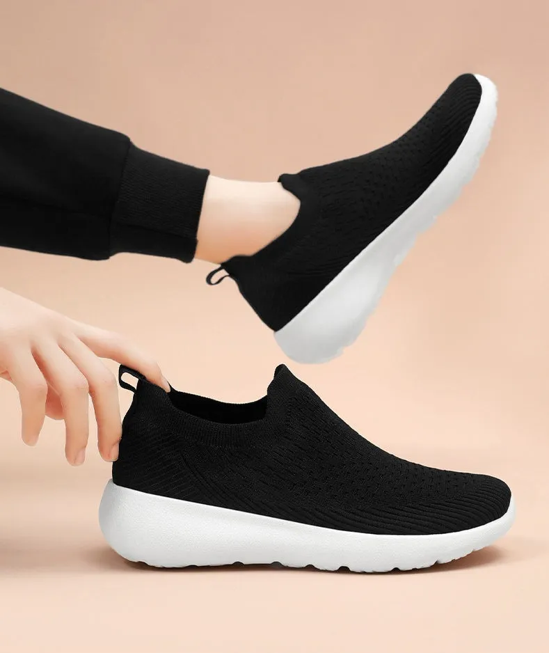 Lightweight Two-Tone Slip-On Sneakers with Breathable Knitted Design