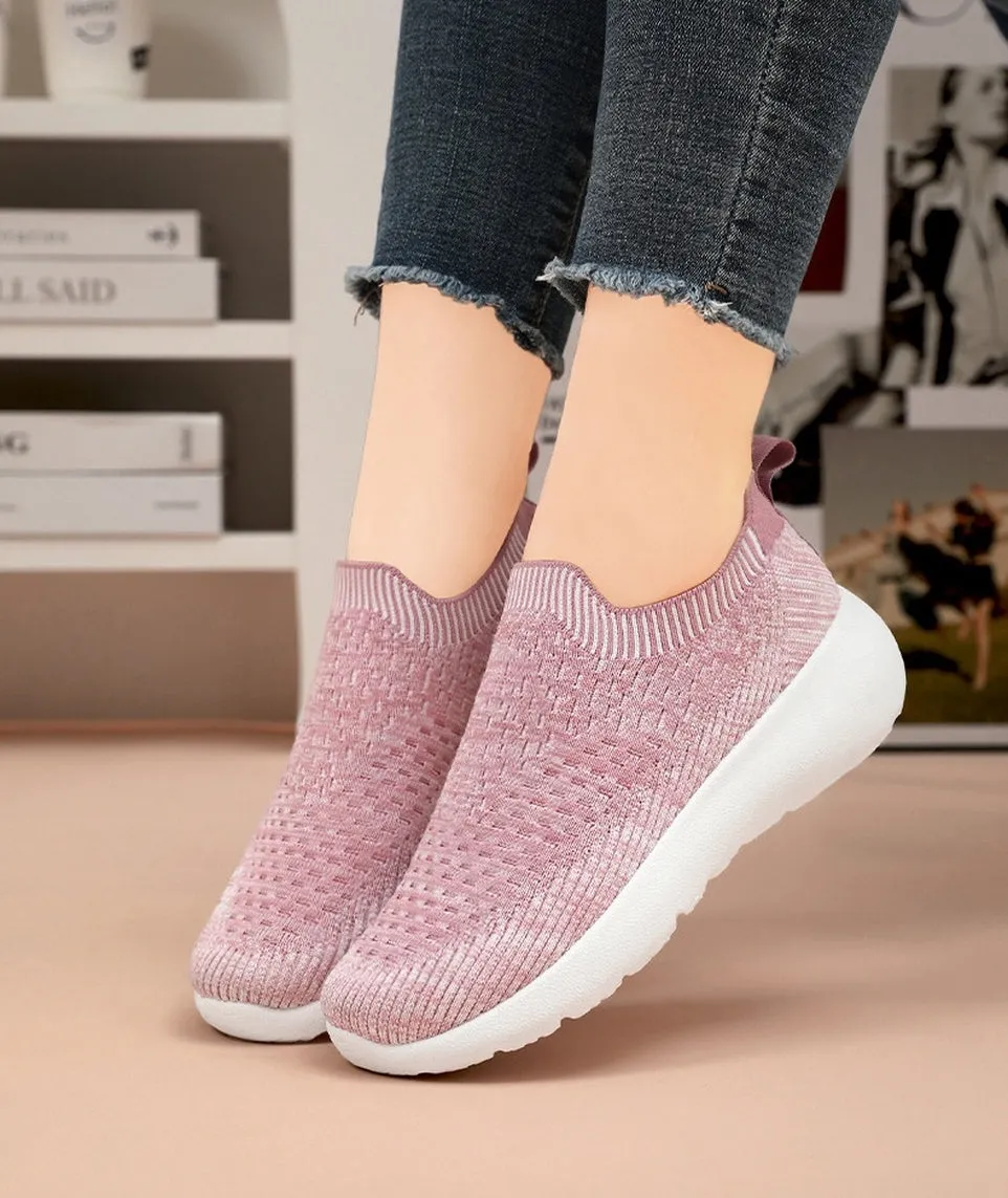 Lightweight Two-Tone Slip-On Sneakers with Breathable Knitted Design