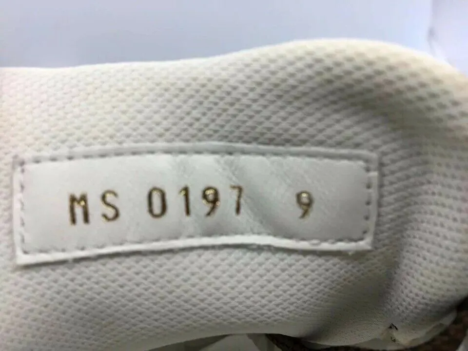 Luxembourg Sneaker