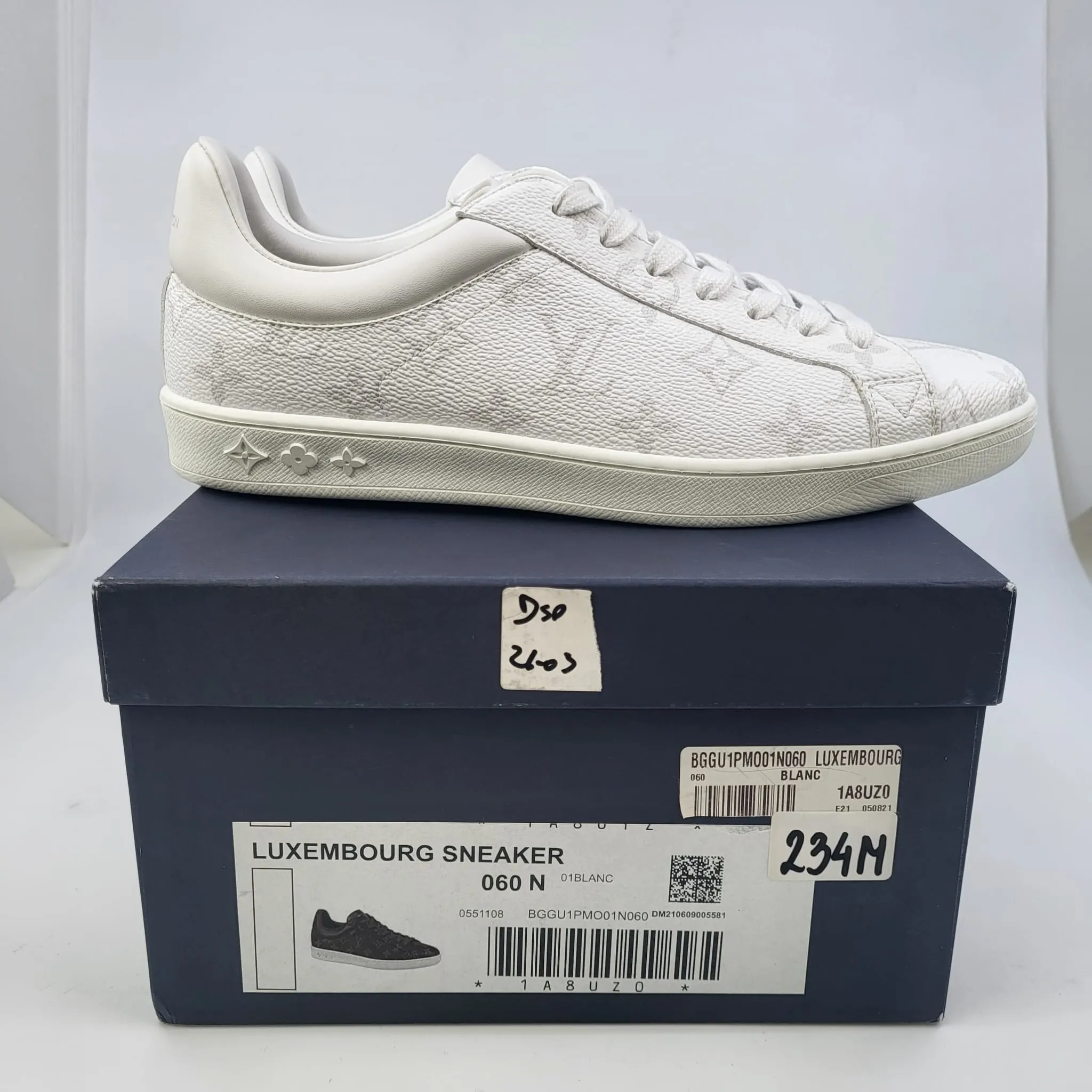Luxembourg Sneaker