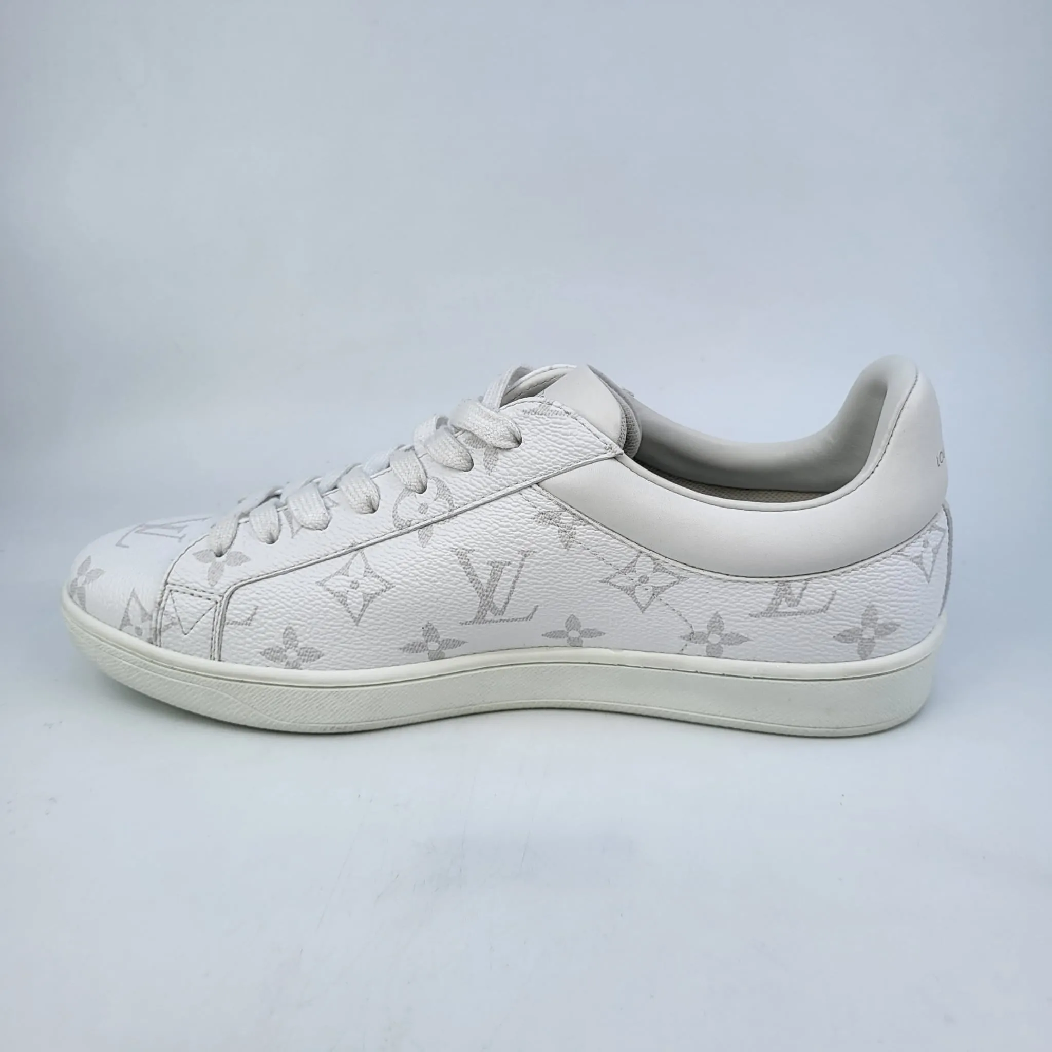 Luxembourg Sneaker