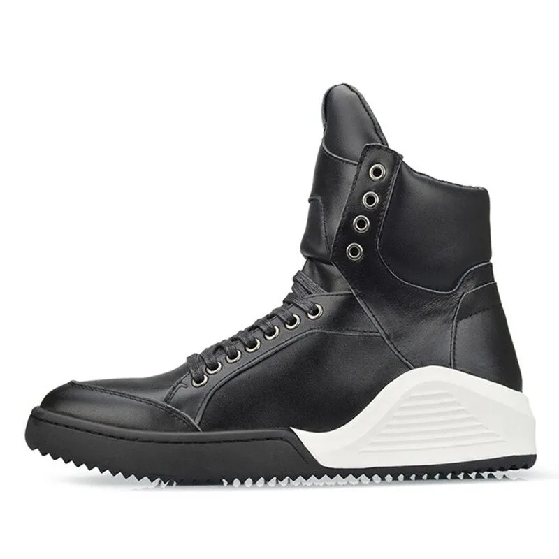 Man  Black White Retro Sneakers