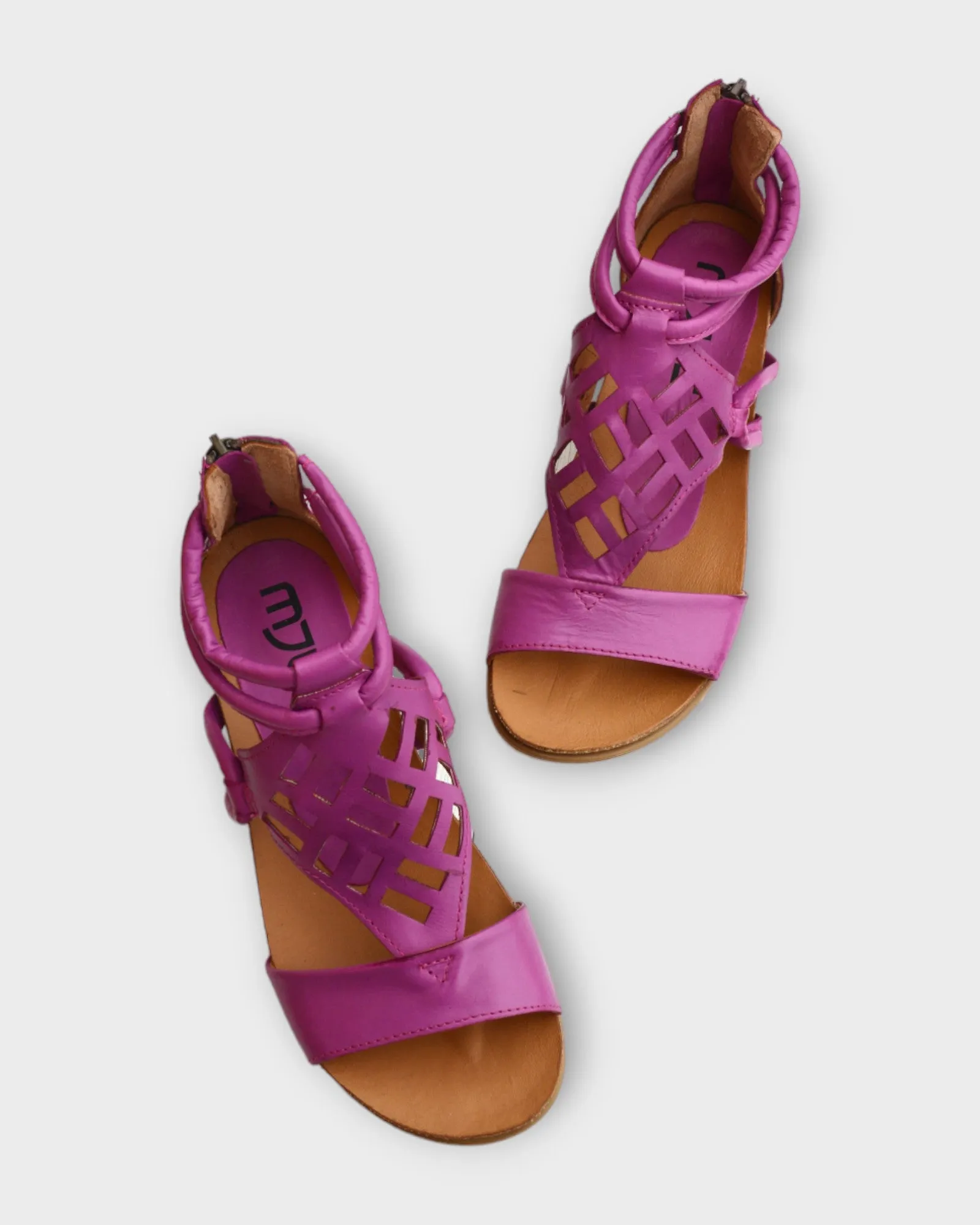 MJUS L28007 Size 37 only