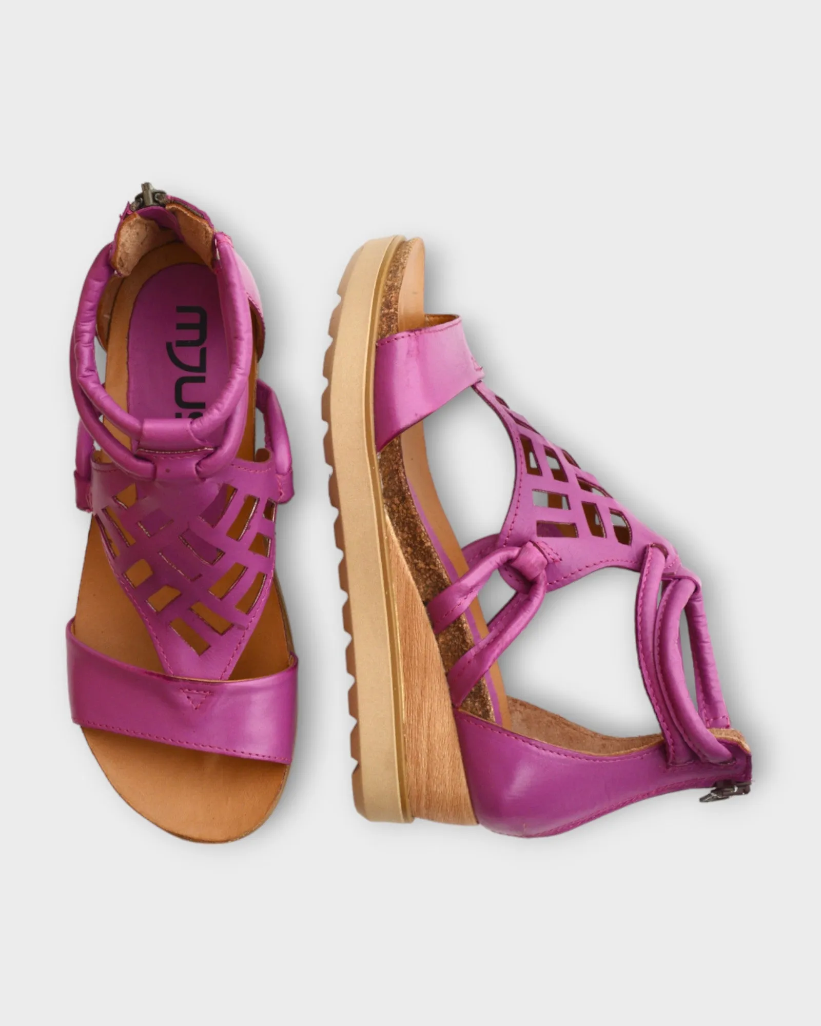 MJUS L28007 Size 37 only