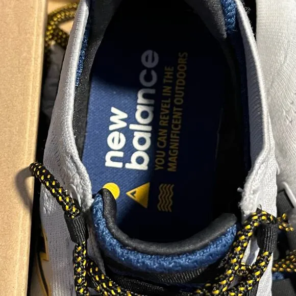 New Balance Sneakers - Size 7 - NIB
