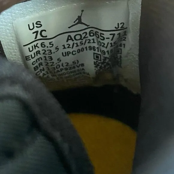 Nike Air Jordan 1 Retro High OG ‘Taxi’ Toddler Sneakers - SZ 7 C