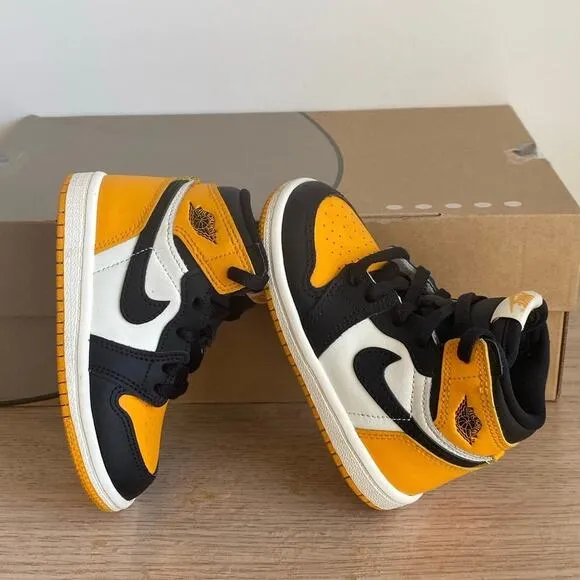Nike Air Jordan 1 Retro High OG ‘Taxi’ Toddler Sneakers - SZ 7 C