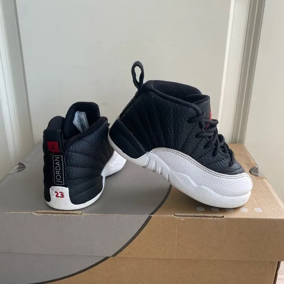 Nike Air Jordan 12 Retro Playoff Toddler Sneakers - SZ 8 C