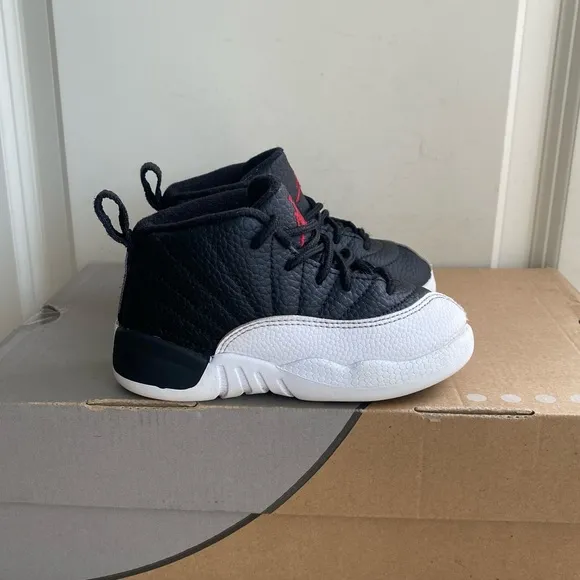 Nike Air Jordan 12 Retro Playoff Toddler Sneakers - SZ 8 C