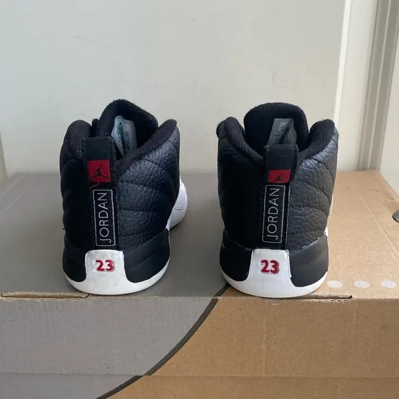 Nike Air Jordan 12 Retro Playoff Toddler Sneakers - SZ 8 C