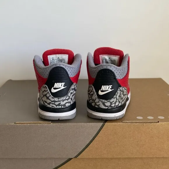 Nike Air Jordan 3 Retro Fire Red Cement Grey Toddler Sneakers- Sz 6 C