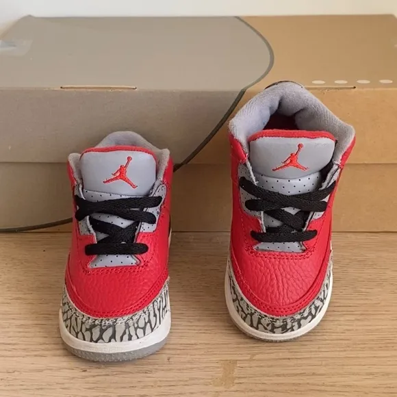 Nike Air Jordan 3 Retro Fire Red Cement Grey Toddler Sneakers- Sz 6 C