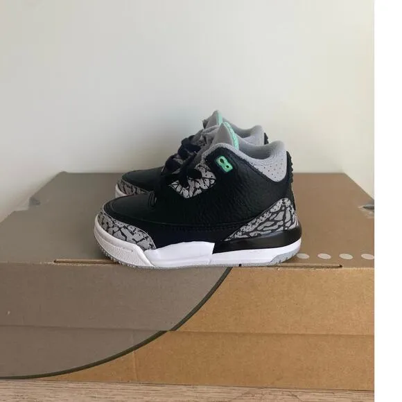 Nike Air Jordan 3 Retro Green Glow/Black Toddler Sneakers- SZ 5 C