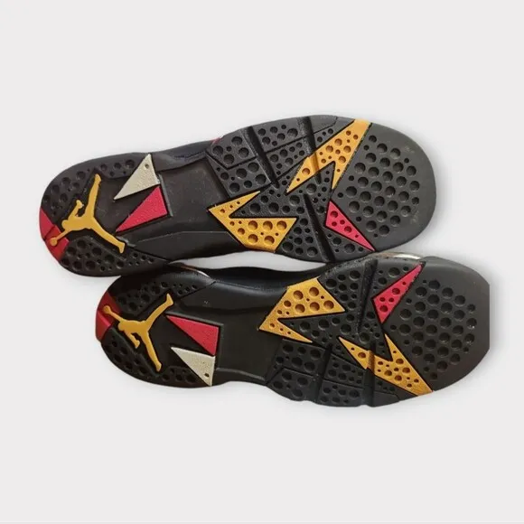 Nike Air Jordan 7 Retro Sneakers in Cardinal 6