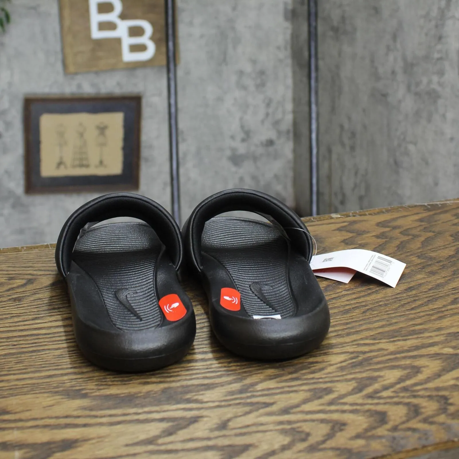 Nike Victori One Womens Slide Sandals CN9677-004 Black 7