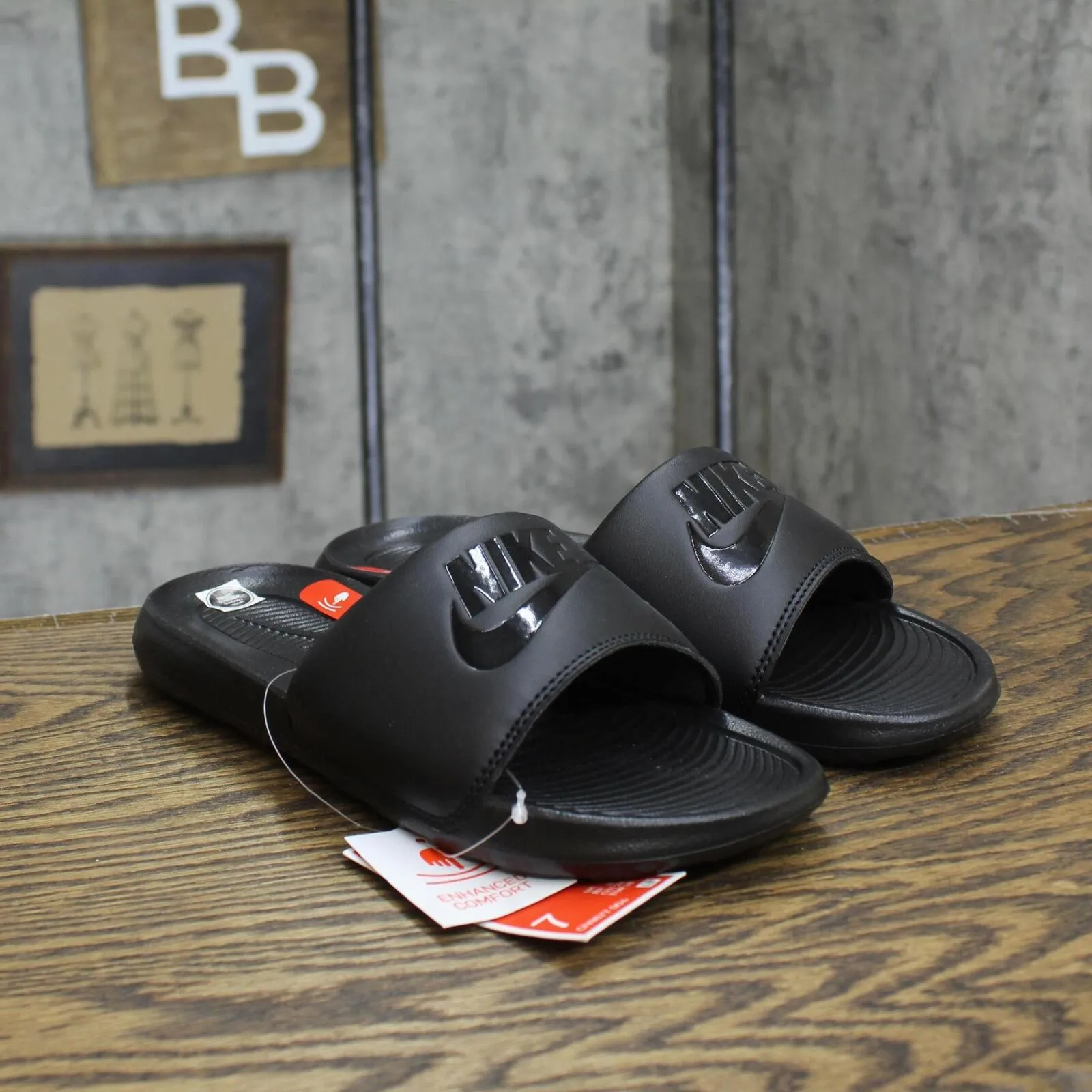 Nike Victori One Womens Slide Sandals CN9677-004 Black 7