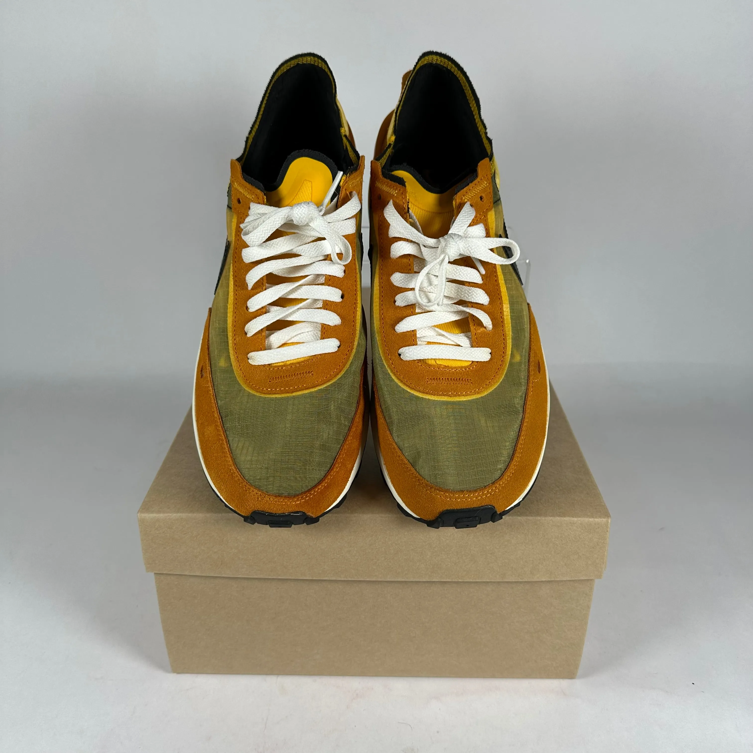 Nike Waffle One SE Orange Yellow *pre-owned* size 9.5
