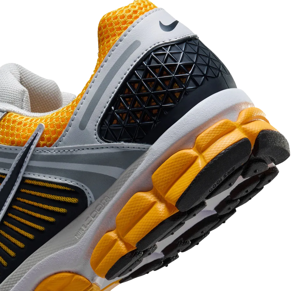 Nike Zoom Vomero 5 Men's Shoes