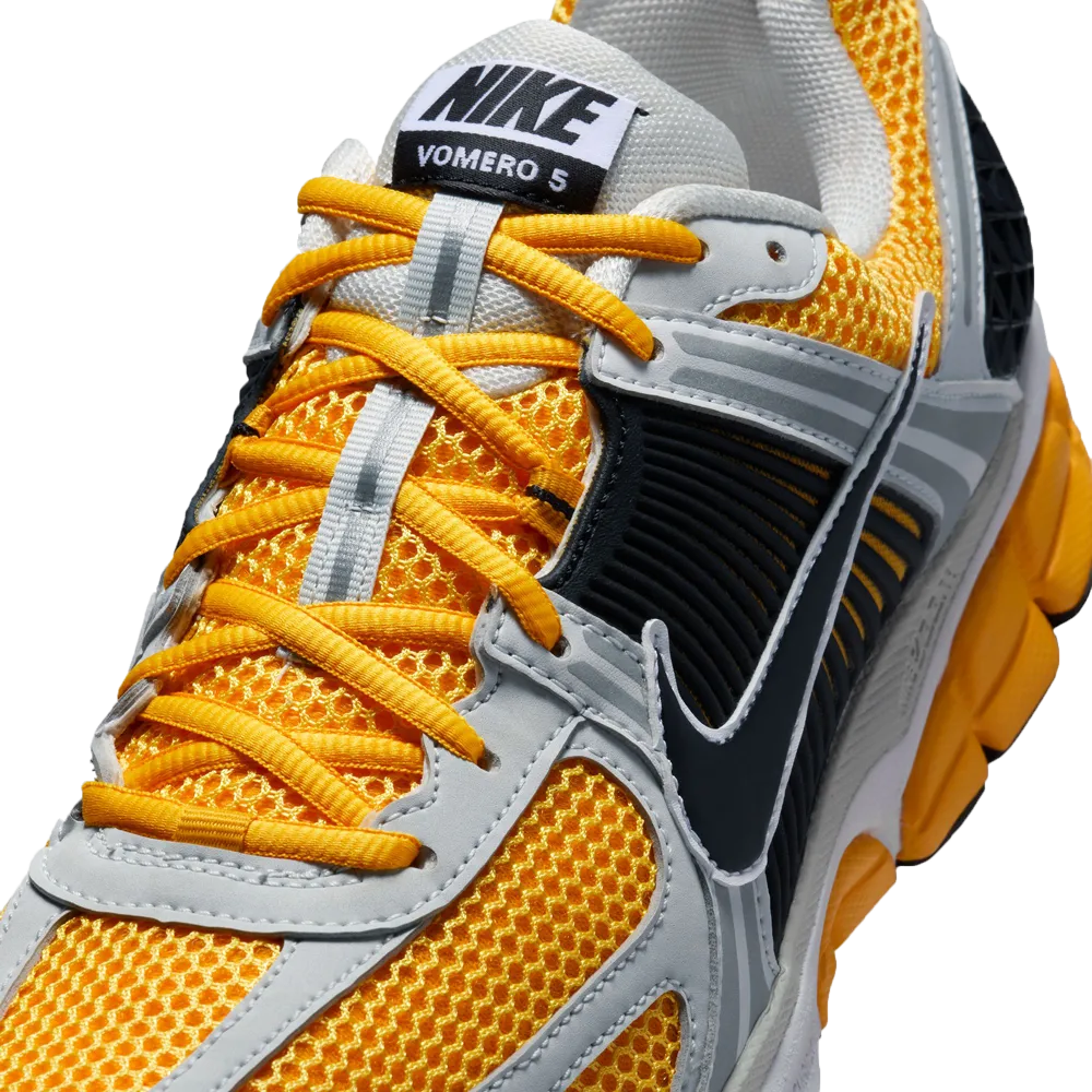 Nike Zoom Vomero 5 Men's Shoes