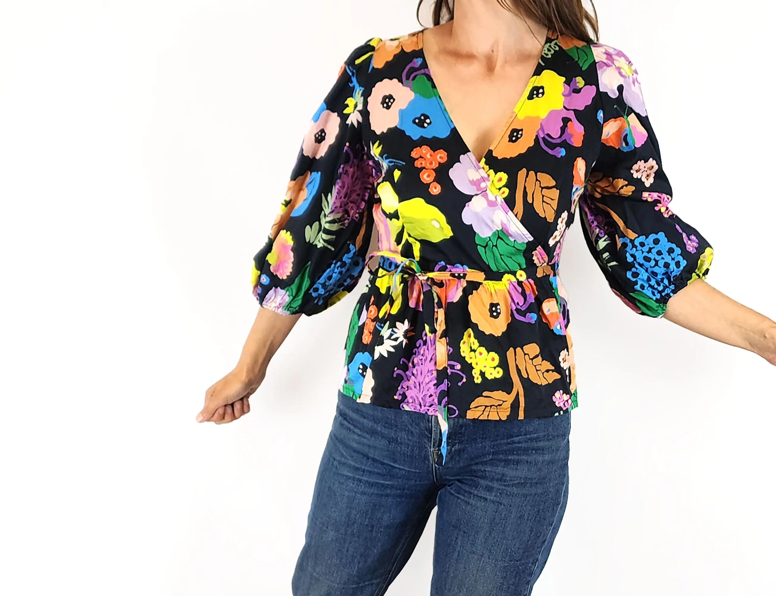 Obus flora print wrap style top size 8