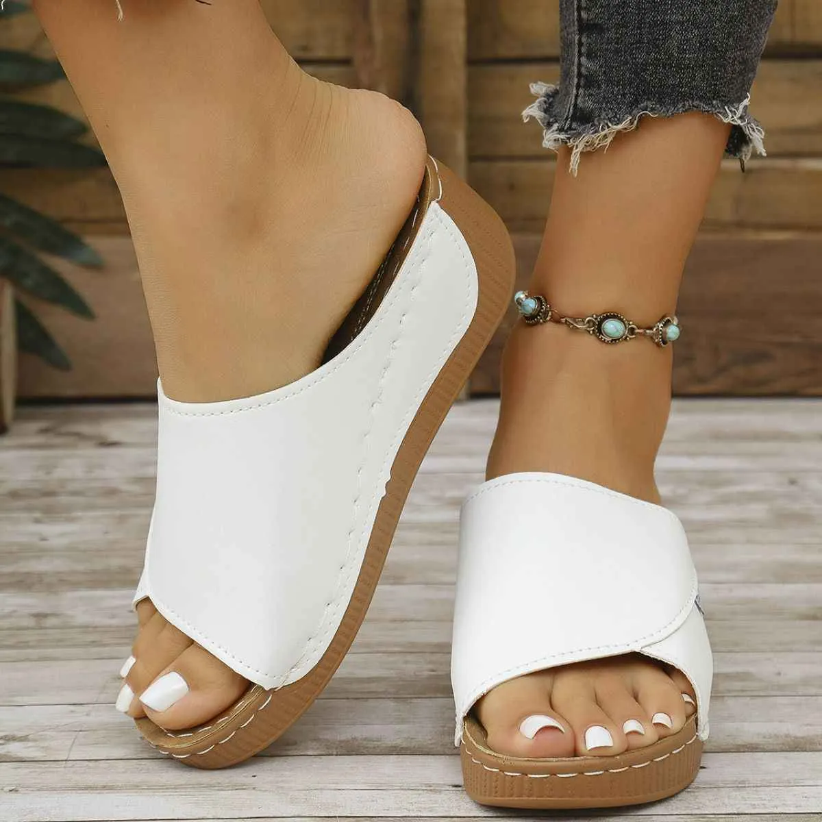 Open Toe Wedge Sandals for Stylish Comfort and Support