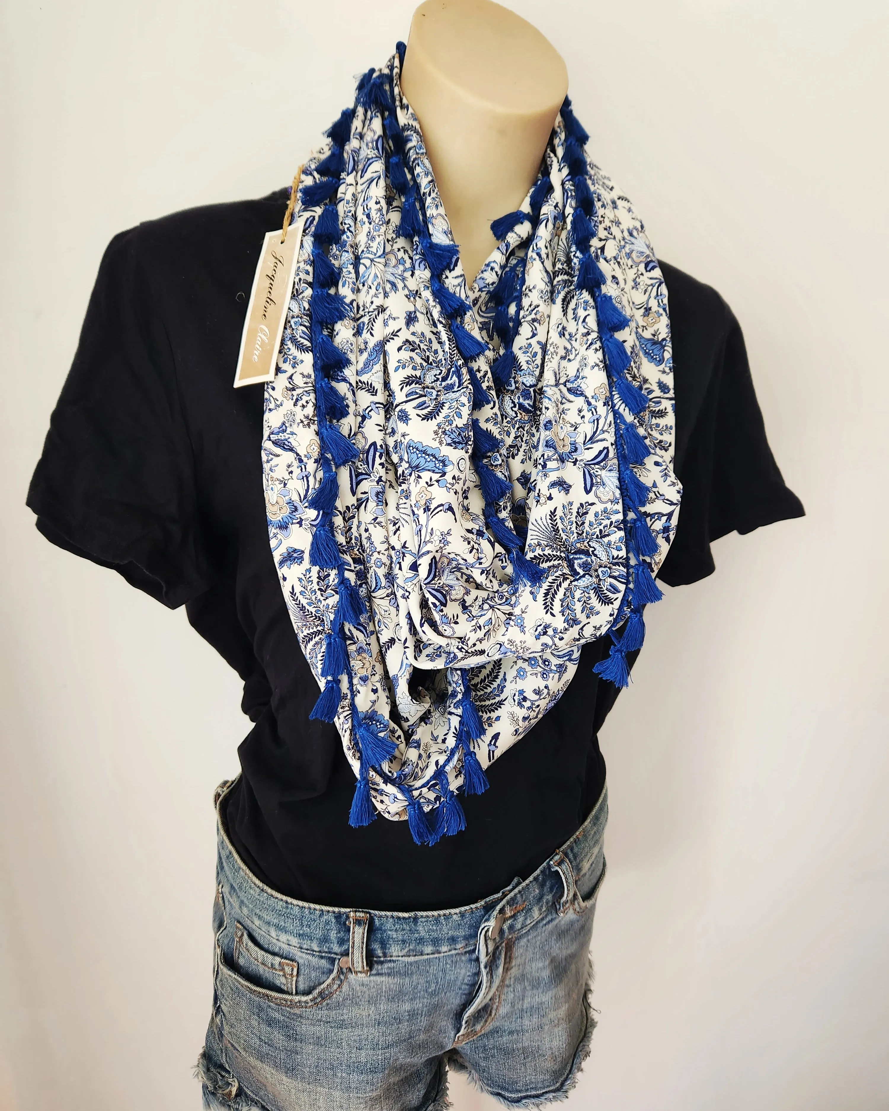 "Nema" Infinity Wrap