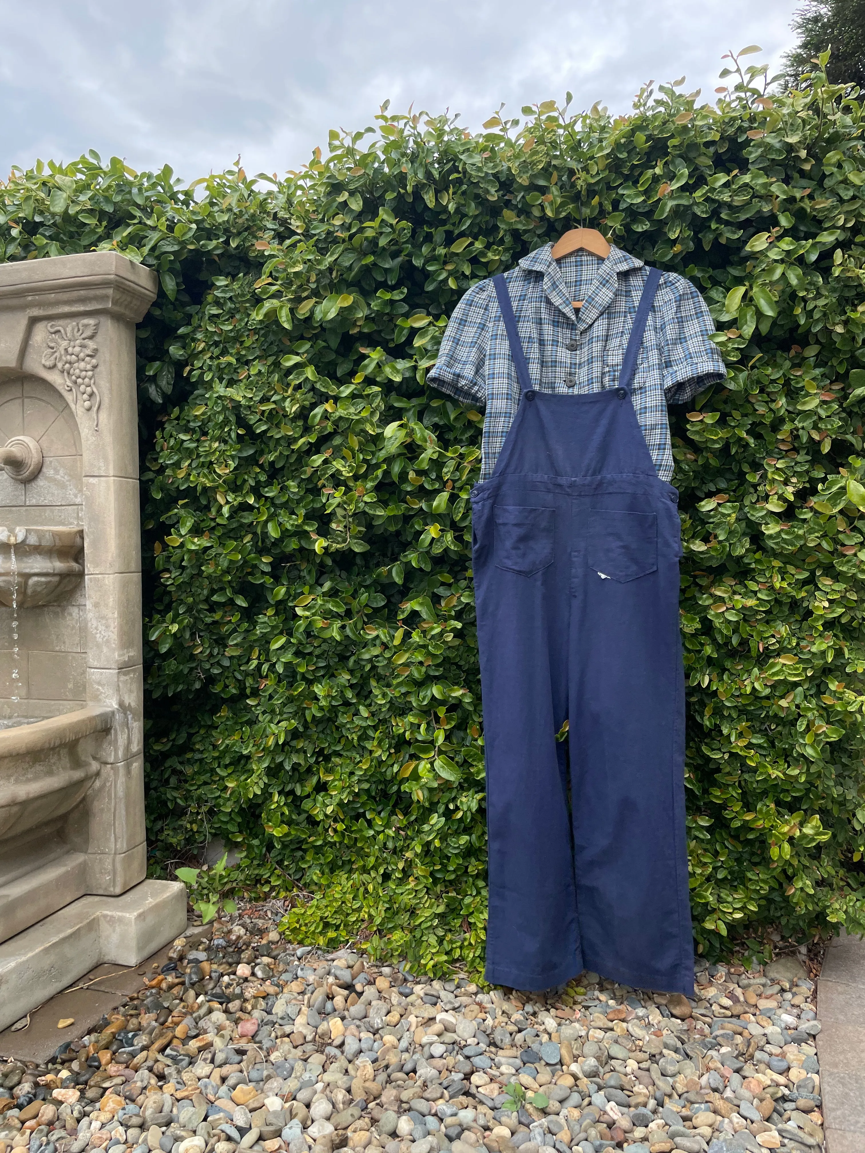 Rare Deadstock 1930s/1940s Bib Front Workwear Indigo Cotton Overalls
